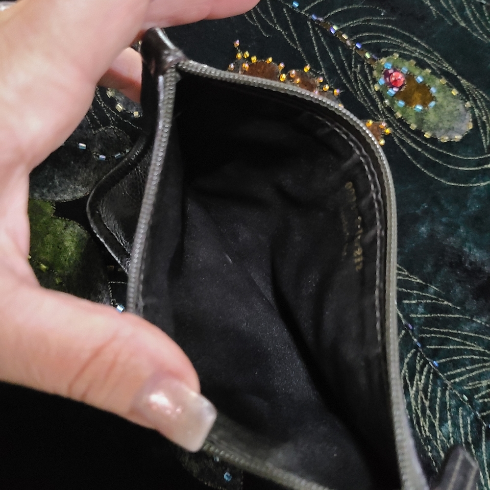 Yves Saint Laurent Vincennes Mombasa Hobo Bag - Picture 11 of 13